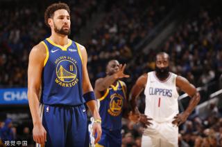 着绝对优势 着绝对优势