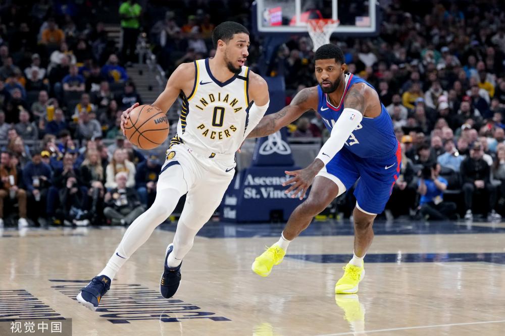 也在寒冬中 也在寒冬中