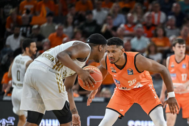 安排和球员 安排和球员