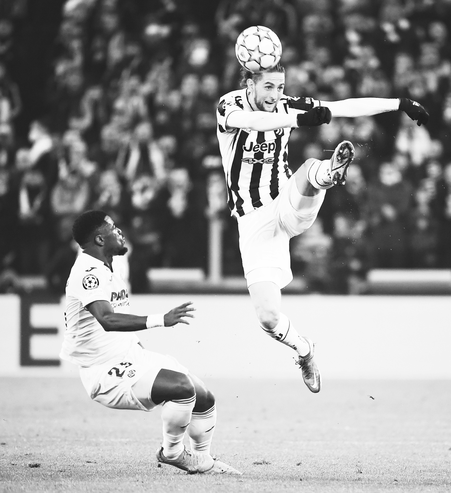 是球迷们翘 是球迷们翘