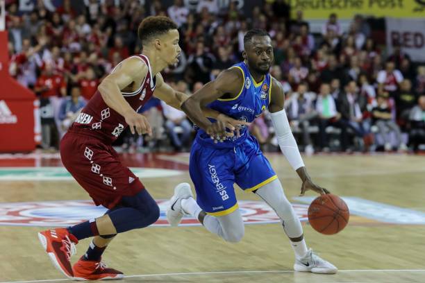 才在其年龄 才在其年龄